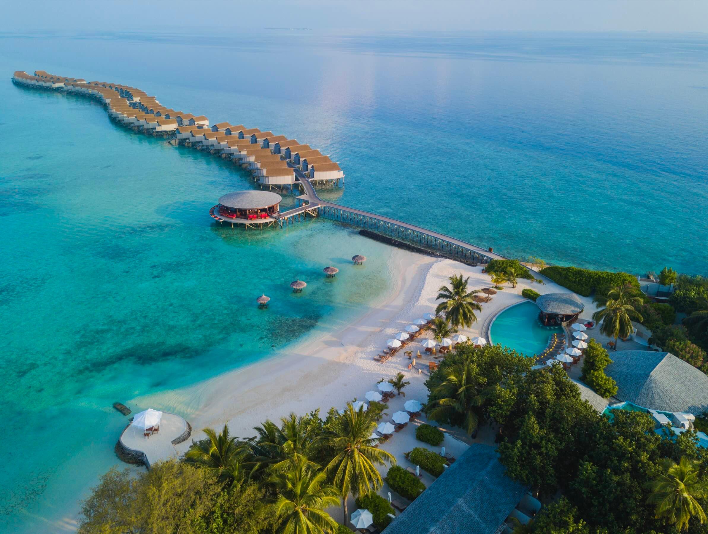 Globetrotter: Centara Ras Fushi Resort & Spa in the Maldives