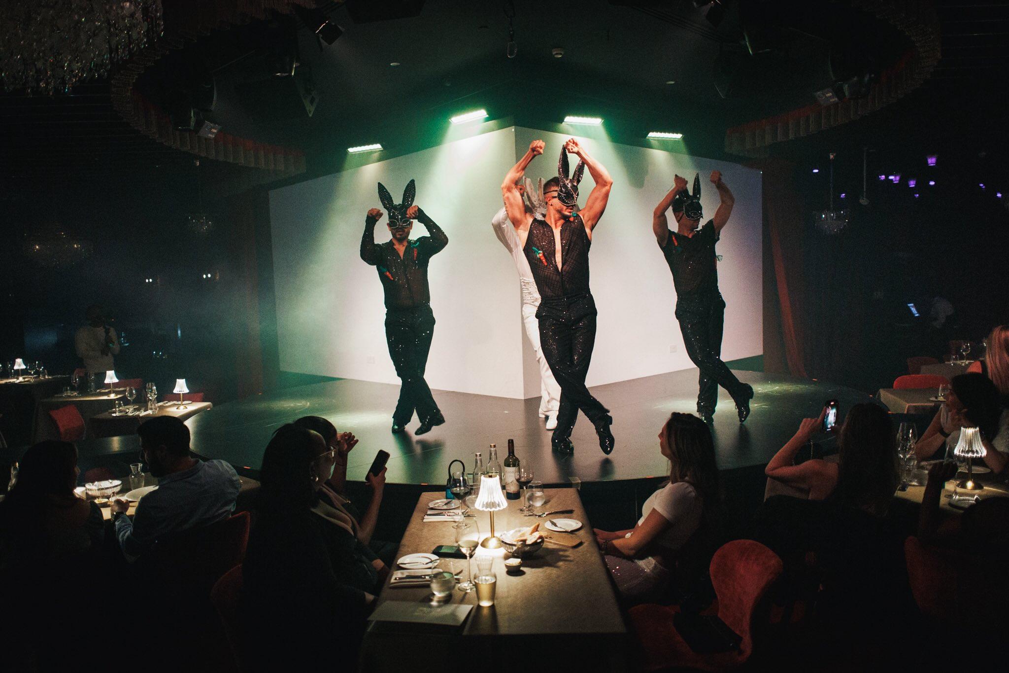 20 Dubai dinner shows that will bring the razzle-dazzle