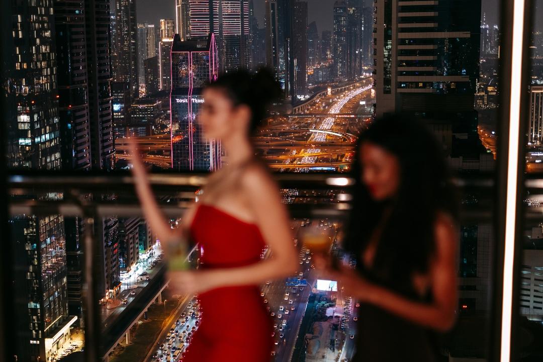 An elevated evening awaits at Dubai’s Level 43 Sky Lounge