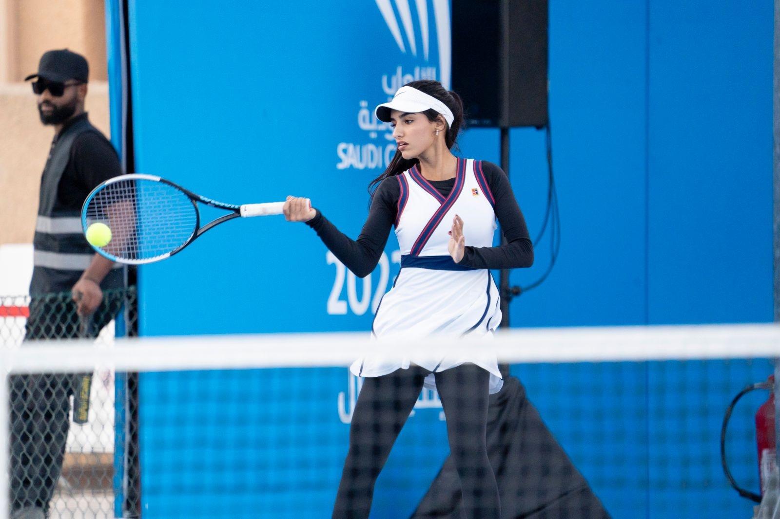 Saudi tennis star Yara Alhogbani to play at the Mubadala Abu Dhabi Open